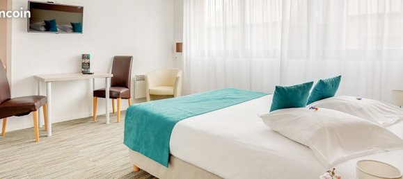 Studio in Dunkerque, France No. 93175 10