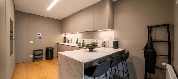 3 bedrooms Villa in Porto, Portugal No. 146750 9