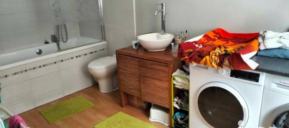 3 bedrooms House in Lannoy, France No. 54933 6