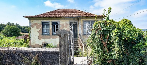 Casa de 3 dormitorios en Oliveira de Azemeis, Portugal No. 49411 3