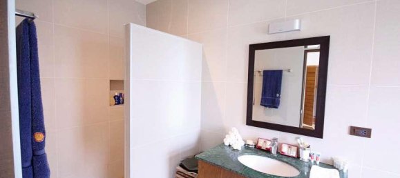 3 bedrooms Cafe / restaurant in Hua Hin, Thailand No. 7411 11