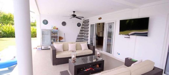 3 bedrooms Cafe / restaurant in Hua Hin, Thailand No. 7411 23