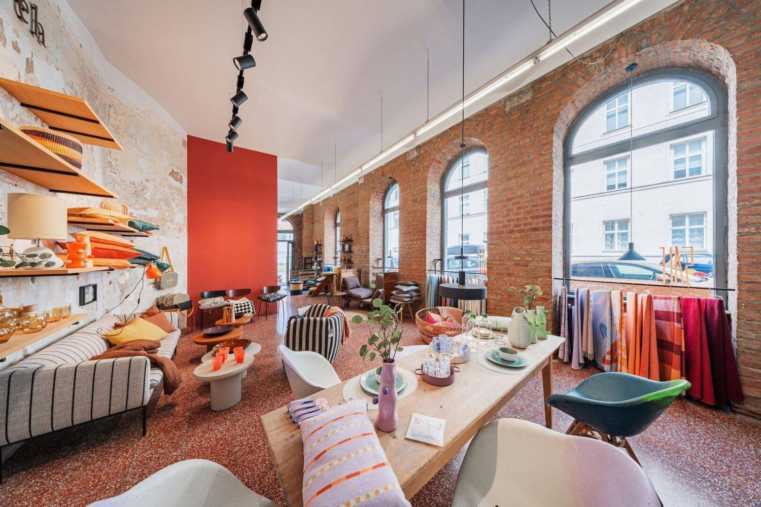  عقار تجاري في Margareten, Austria 168متر مربع رقم 232645