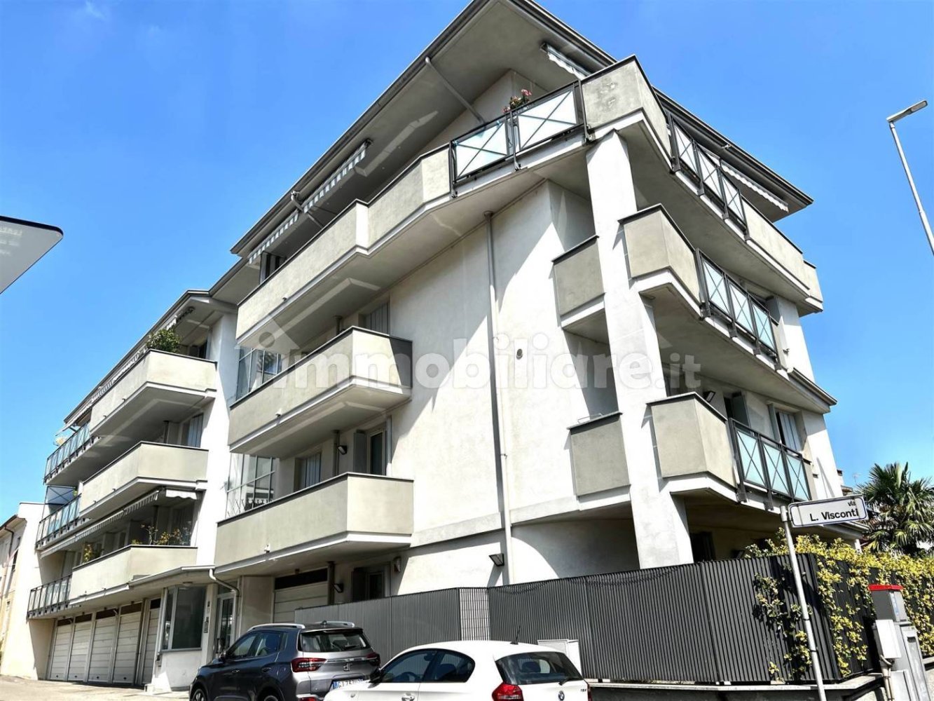 2 bedrooms Apartment in Vigevano, Italy No. 304576