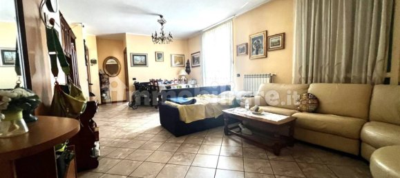 2 bedrooms Apartment in Vigevano, Italy No. 304576 4