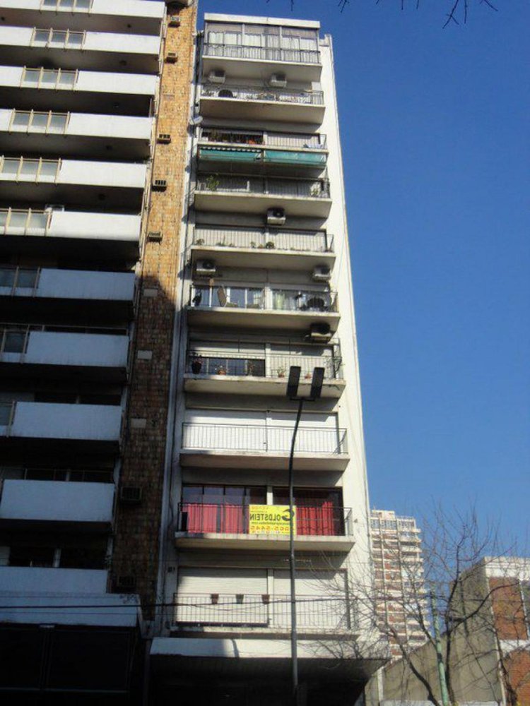 4 bedrooms Apartment in Buenos Aires, Argentina No. 67633