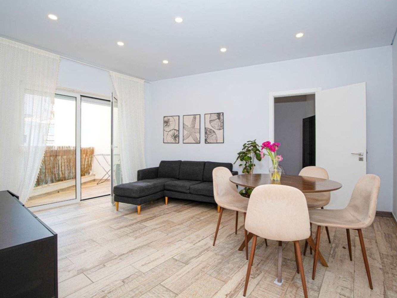 1 bedroom Apartment in Cascais, Portugal No. 250744