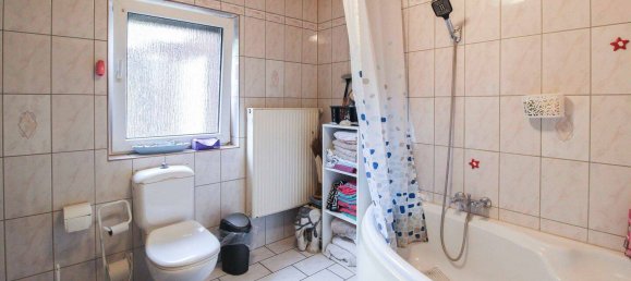 3 bedrooms House in Neuwied, Germany No. 322165 8