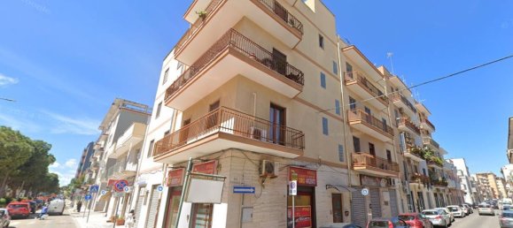 170m² Commercial property in Brindisi, Italy No. 41963 18