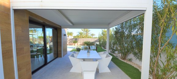 4 bedrooms Villa in Villamartin, Spain No. 1098 3