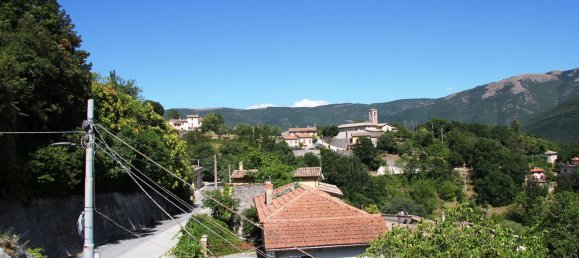 Студия в Сант Анатолия ди Нарко, Италия № 81022 14