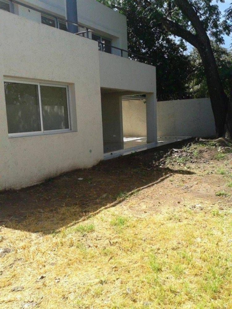 4 chambres Maison à Cordoba, Argentina No. 19711