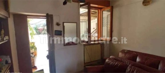 2 bedrooms Apartment in Rovello Porro, Italy No. 354214 9
