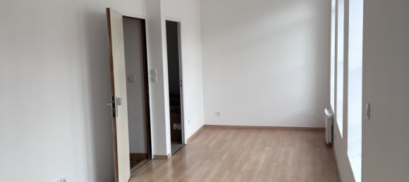 Studio in Lille, France No. 271254 3