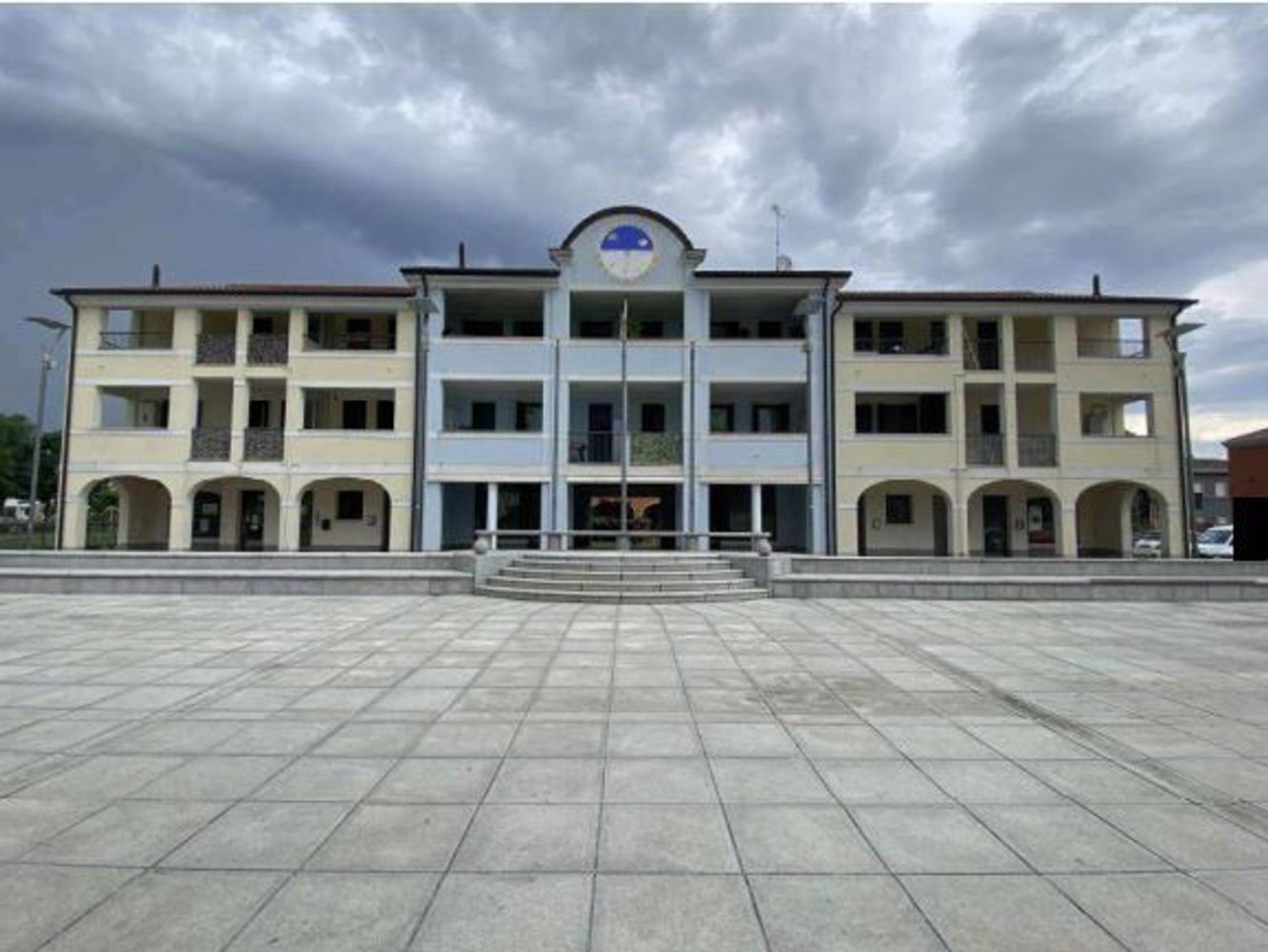 76m² Commercial property in Campodarsego, Italy No. 220902