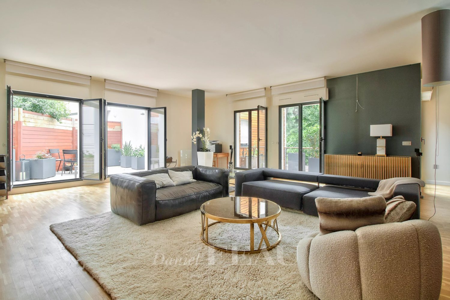 Apartamento de 3 dormitorios en Rueil-Malmaison, France No. 175938