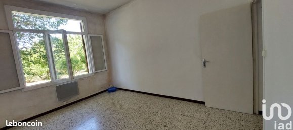 3 bedrooms House in Les Mees, France No. 278392 3