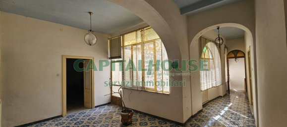 Casa de 9 habitaciónes en Pignataro Maggiore, Italy No. 89940 2