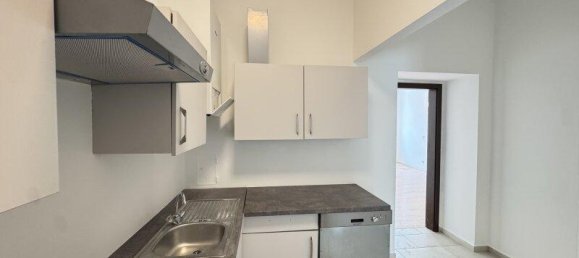 Квартира с 2 комнатами в Маргаретен, Австрия № 233239 5