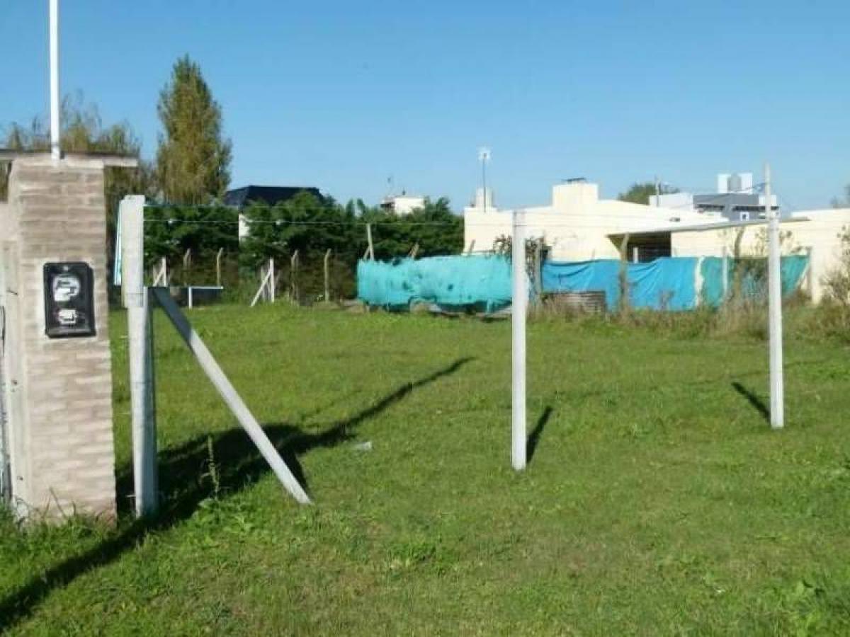  Land in Escobar, Argentina No. 35624