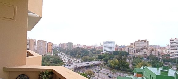 4 غرف نوم شقة في Malaga, Spain رقم 82729 21