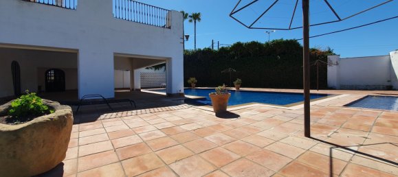 11 غرف نوم منزل في Cadiz, Spain رقم 145740 40