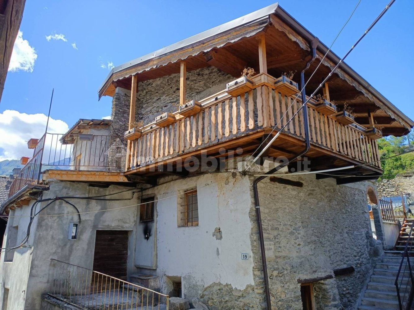 2 bedrooms House in Gravere, Italy No. 352911