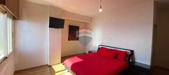 3 bedrooms Apartment in Limassol, Cyprus No. 19709 8