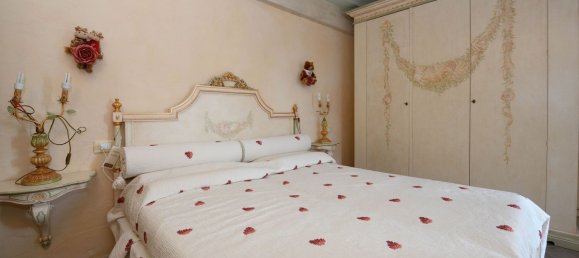 3-salle Appartement à Peschiera del Garda, Italy No. 83376 15