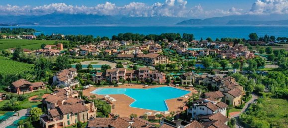 3-salle Appartement à Peschiera del Garda, Italy No. 83376 22