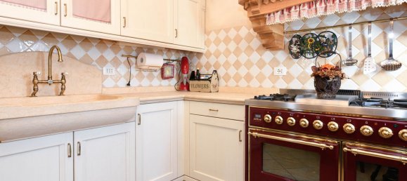 3-salle Appartement à Peschiera del Garda, Italy No. 83376 4