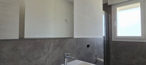 4-Zimmer Wohnung in Bassano del Grappa, Italy, Nr. 162022 13