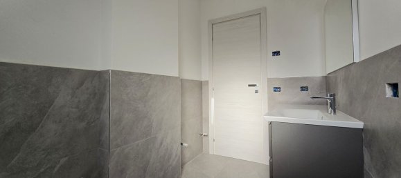 4-Zimmer Wohnung in Bassano del Grappa, Italy, Nr. 162022 10