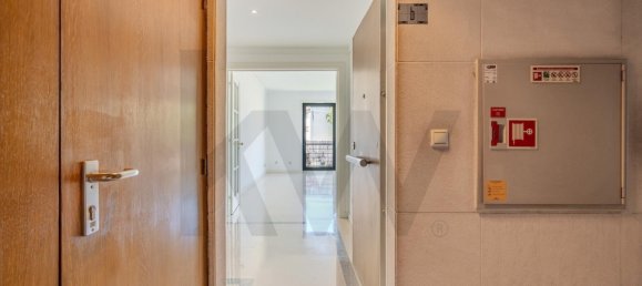 2 Schlafzimmer Wohnung in Lisbon, Portugal, Nr. 348935 12