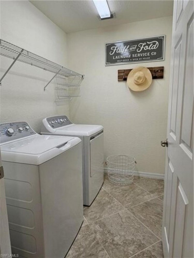 2 bedrooms House in Fort Myers, USA No. 383518