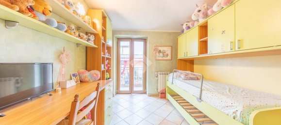 3 rooms Apartment in Rome, Italy No. 281236 16