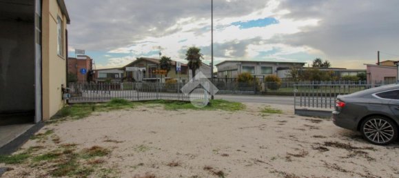 3 rooms Warehouse in Soresina, Italy No. 353970 24