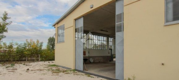 3 rooms Warehouse in Soresina, Italy No. 353970 11