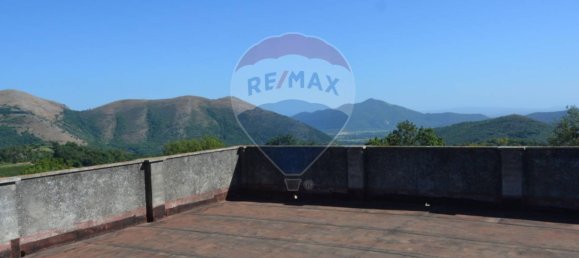 3 Schlafzimmer Villa in Castel di Sasso, Italy, Nr. 270463 9