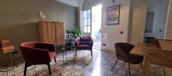 2 bedrooms Townhouse in Mdina, Malta No. 7199 7