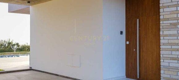 4 bedrooms Villa in Pegeia, Cyprus No. 18425 9