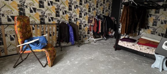 5 bedrooms House in Etrechy, France No. 216348 8