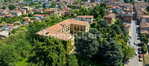 Здание с 1 комнатой в Страделла, Италия № 341062 6