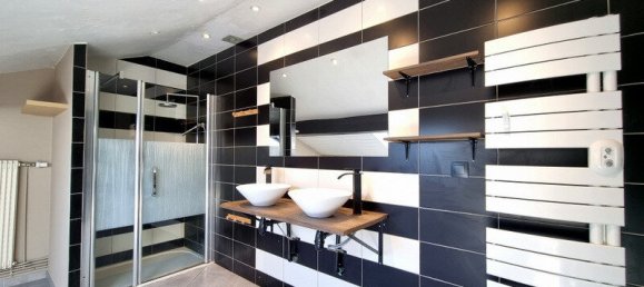 4 bedrooms House in Grosne, France No. 275367 11