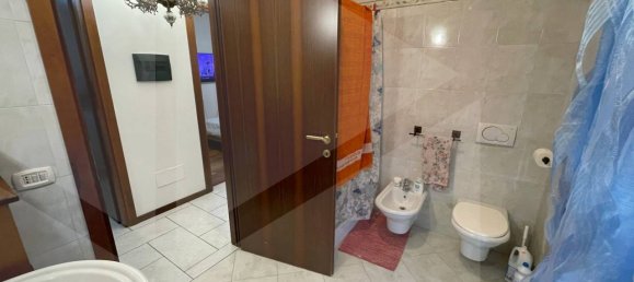 3 rooms Apartment in Guiglia, Italy No. 24216 9