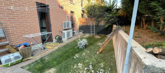 3 rooms Apartment in Guiglia, Italy No. 24216 8