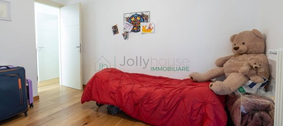 3 غرف نوم شقة في Bergamo, Italy رقم 357960 26