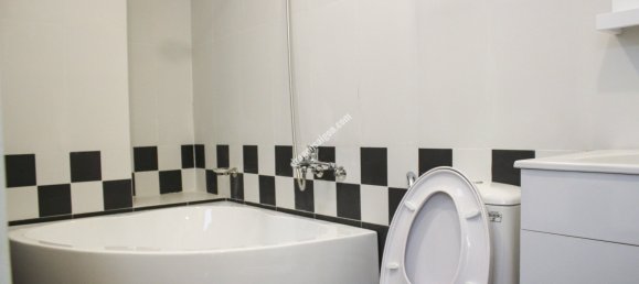 55m² Apartment in District 1, Vietnam No. 10828 4