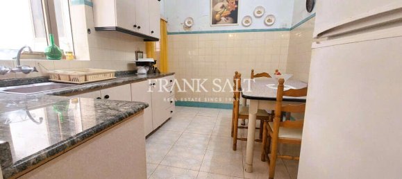 Таунхаус с 4 спальнями в Лука, Мальта № 2308 3