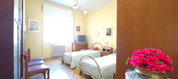 3 rooms Apartment in San Severo, Italy No. 277845 4